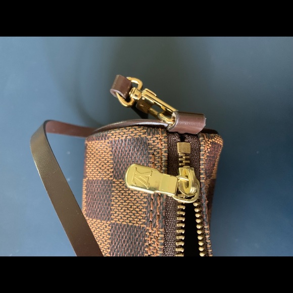 Louis Vuitton Mini Papillon - Picture 5 of 6